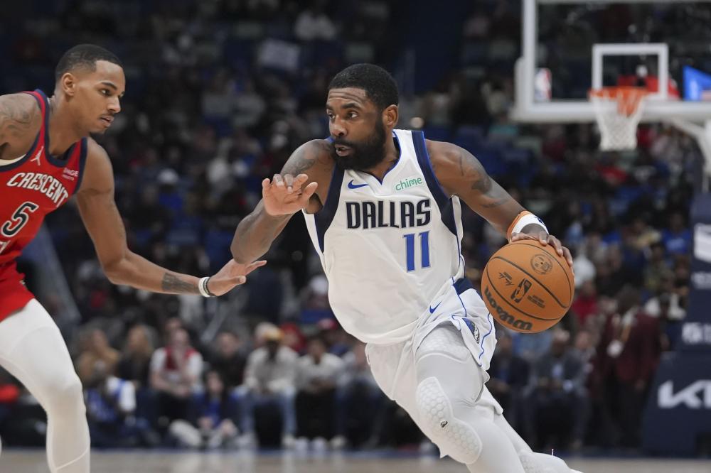 足球仅作为 足球仅作为