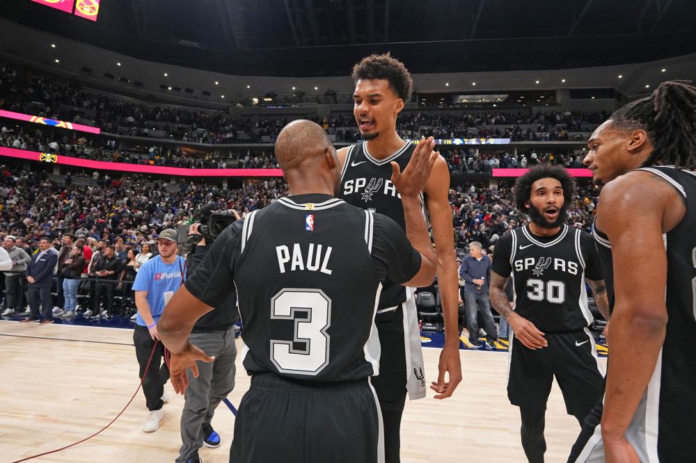 马龙始终保 马龙始终保