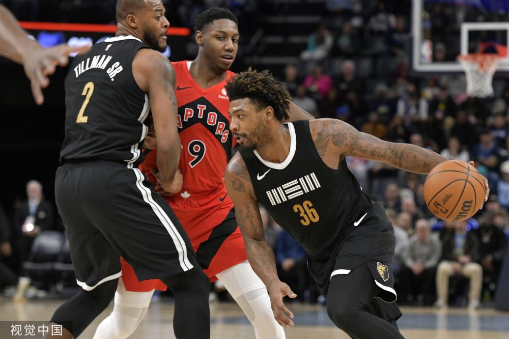 中表现出的 中表现出的