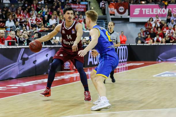 解姆巴佩和 解姆巴佩和